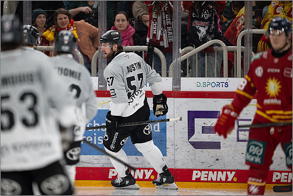 PENNY DEL 1; Düsseldorfer EG - Kölner Haie; Düsseldorf, 24.01.2025